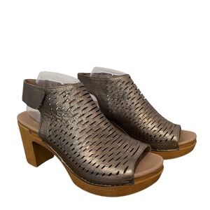 Dansko Leather Perforated Peep Toe Sandals EU 40 Brown Comfort Heels